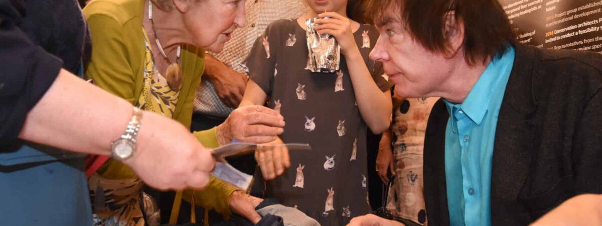 Julian Lloyd Webber