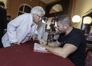 Steve Backshall Book Signing