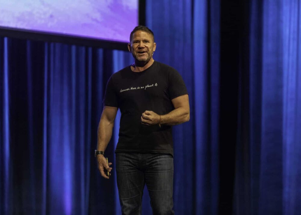 Steve Backshall